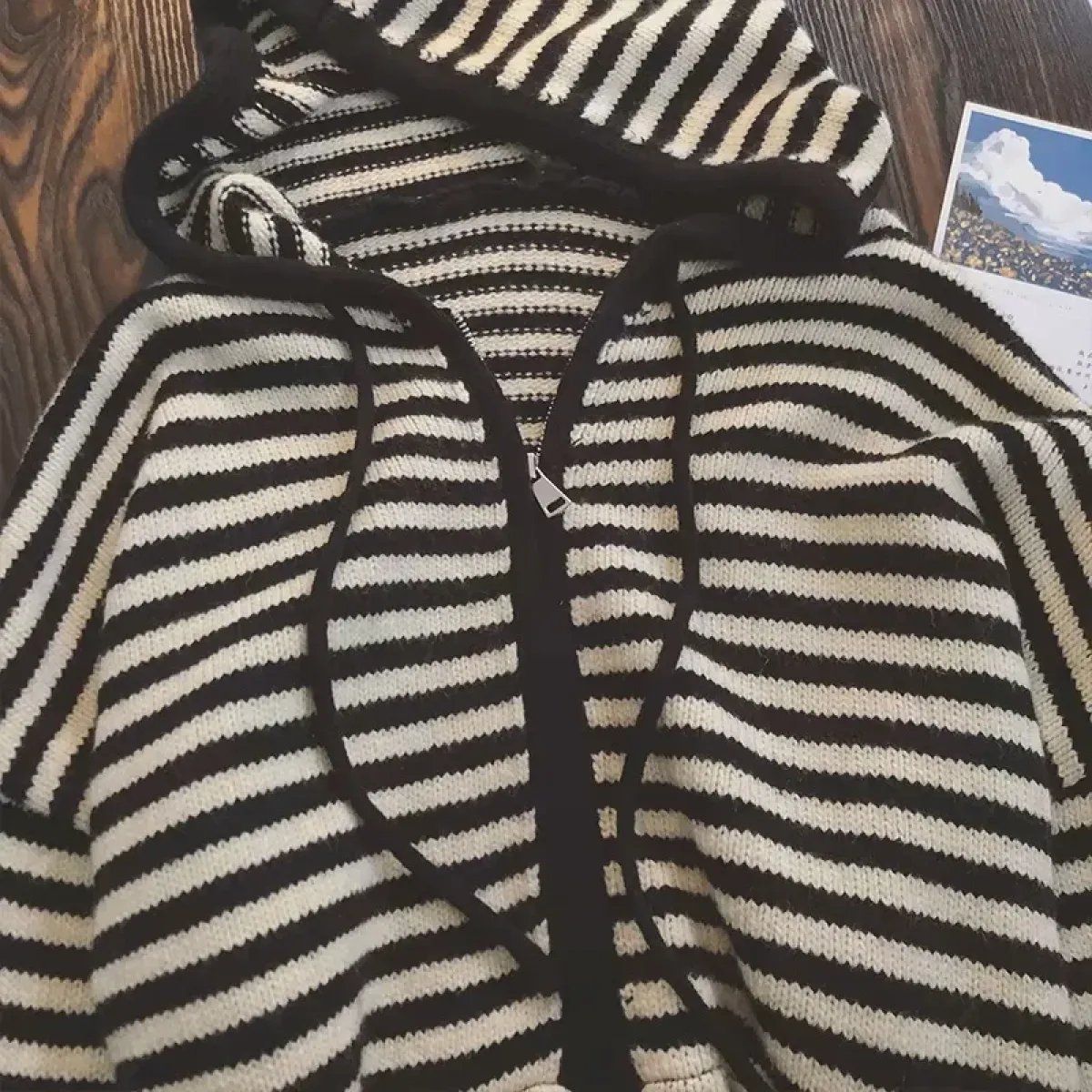Black and White Striped Cardigan – Vintage Harajuku Zip-Up Knitwear - Image 6