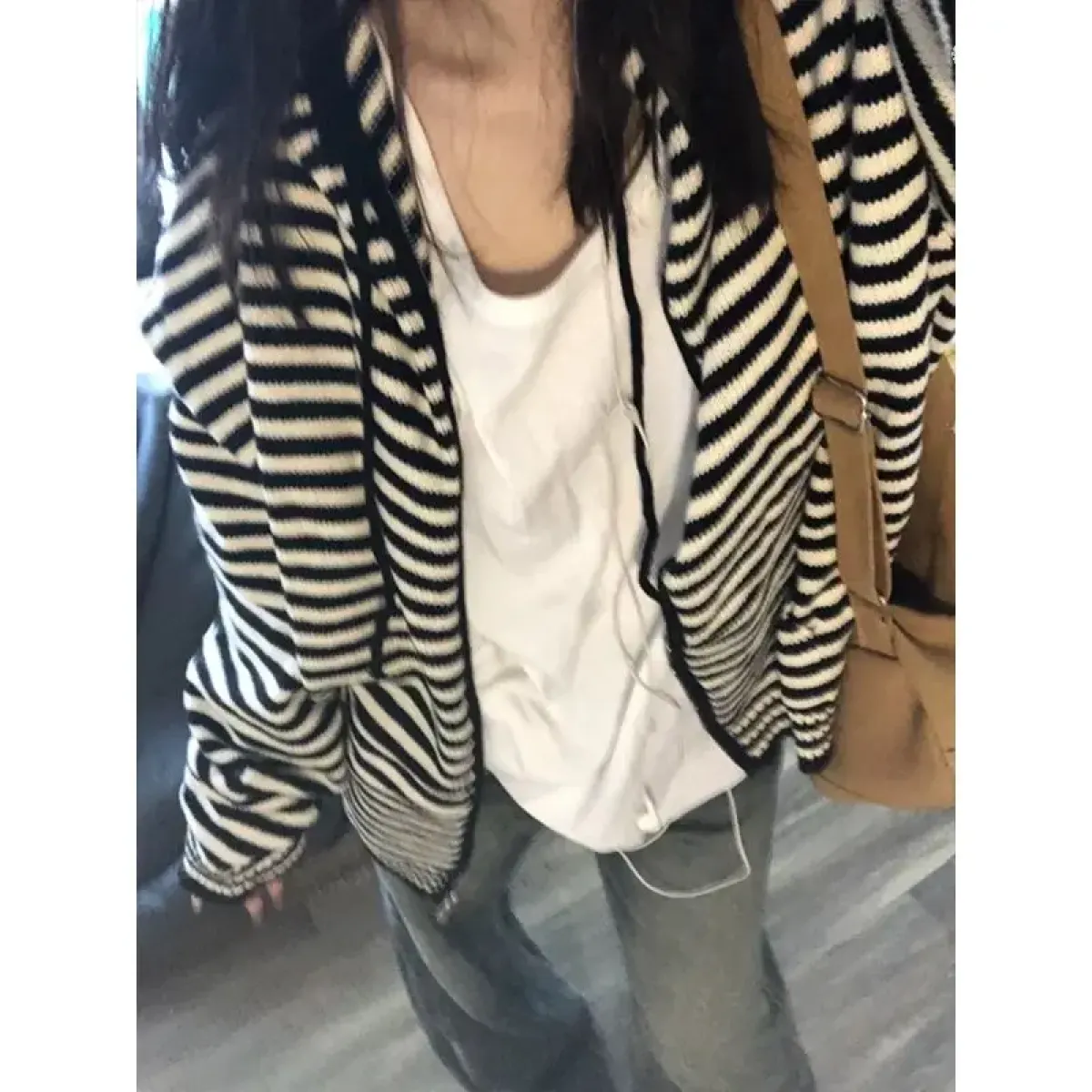 Black and White Striped Cardigan – Vintage Harajuku Zip-Up Knitwear - Image 7