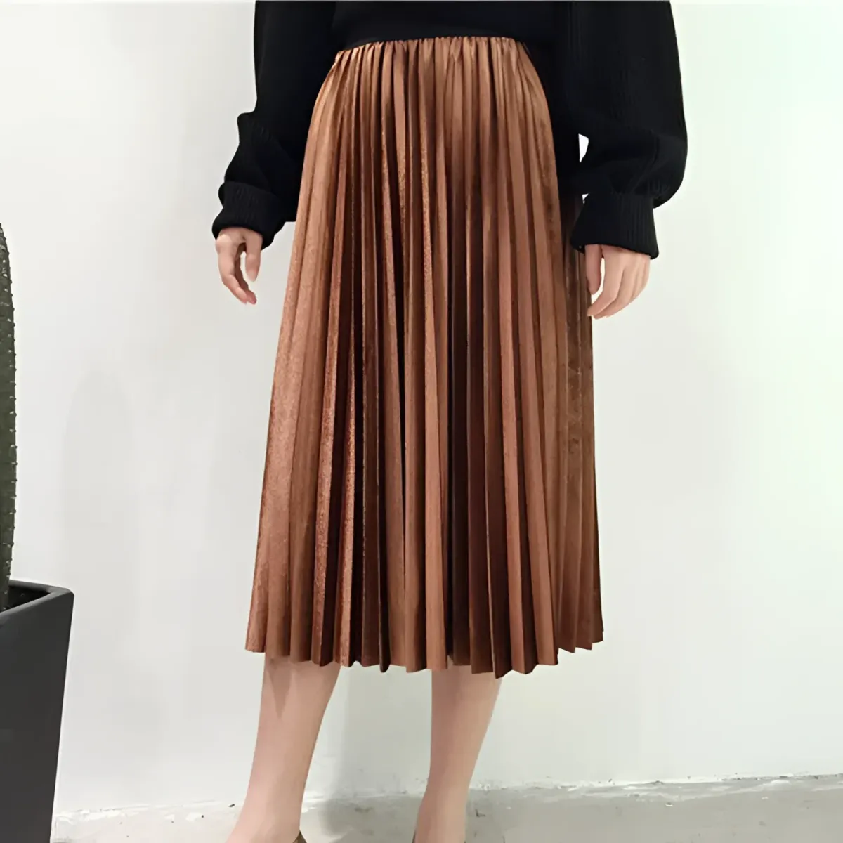 Elastic Waist Pleated Velvet Skirt - Image 11