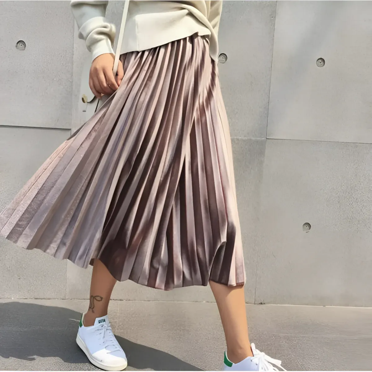 Elastic Waist Pleated Velvet Skirt - Image 7