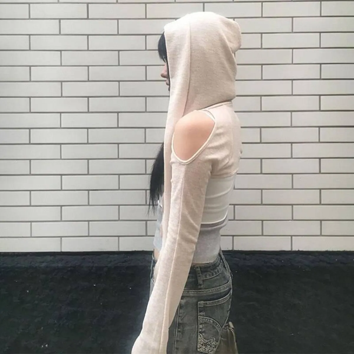 Hooded Long Sleeve Crop Top - Image 19