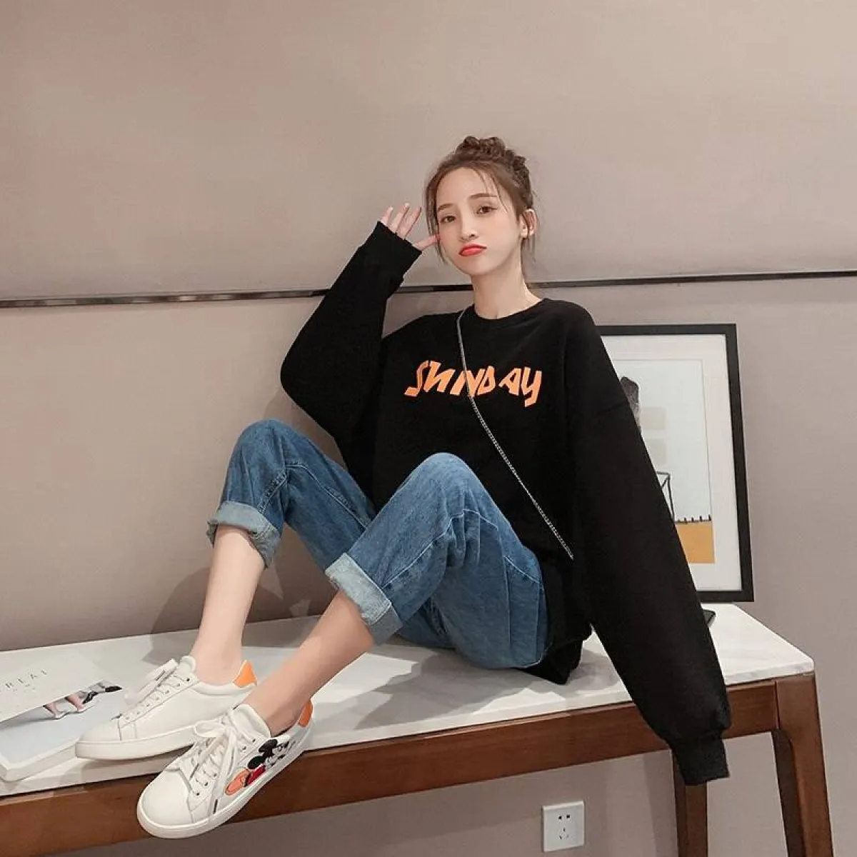 K-Pop Oversized Sweatshirt - Image 13