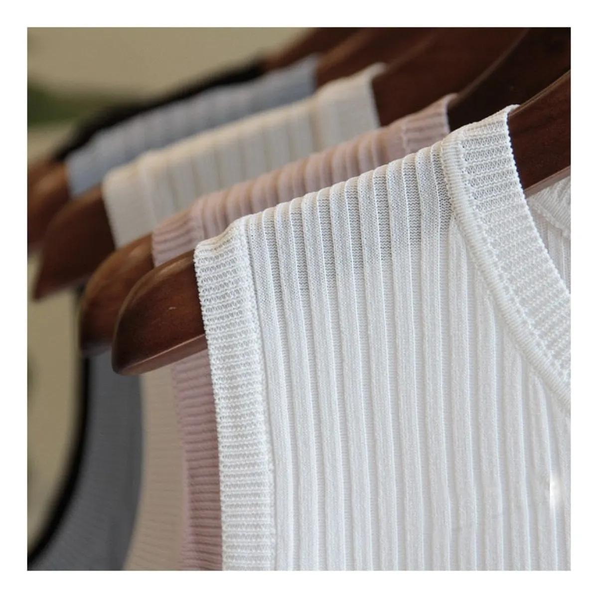 Knitted O-Neck Shirts - Image 4