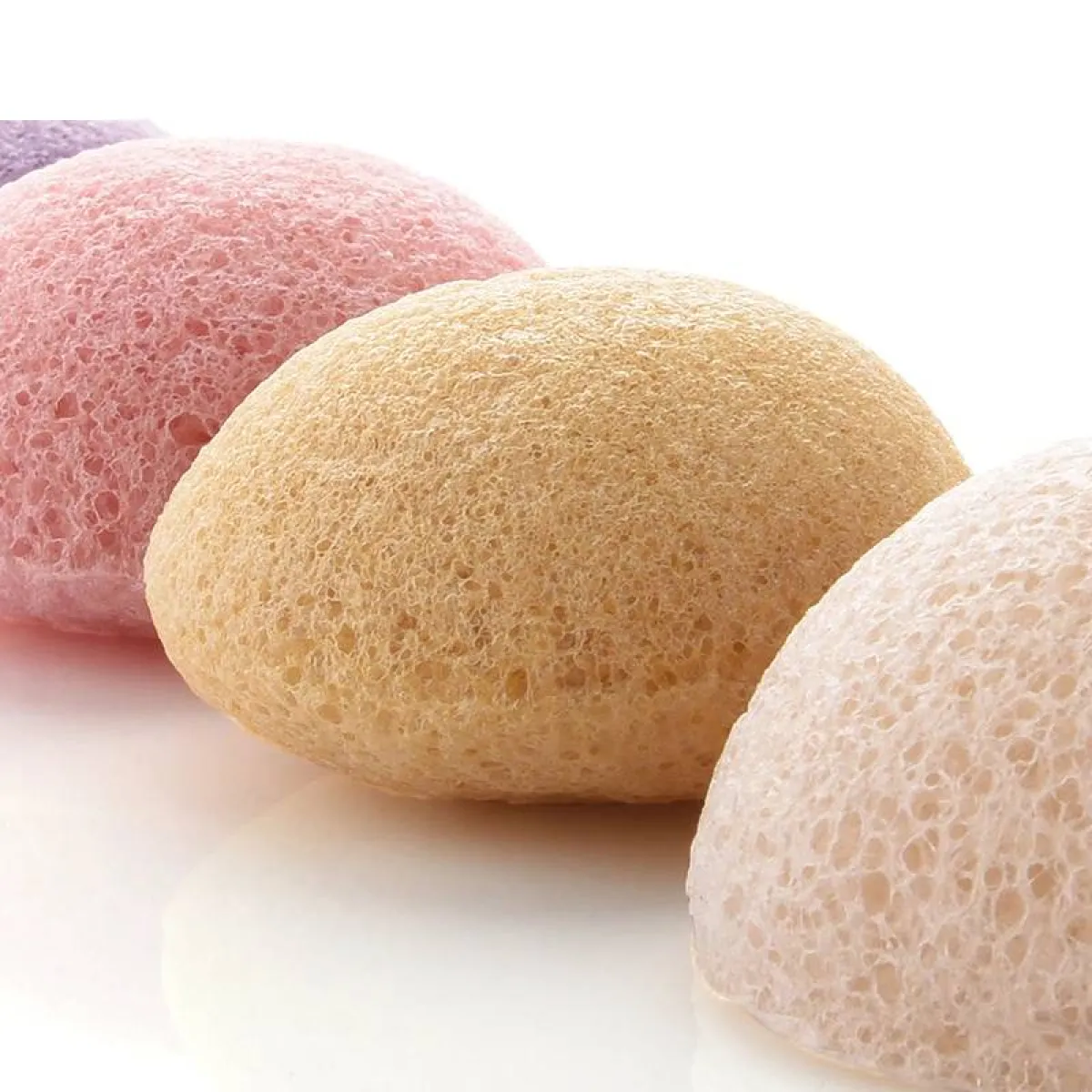 Natural Konjac Cleansing Face Sponge - Image 3
