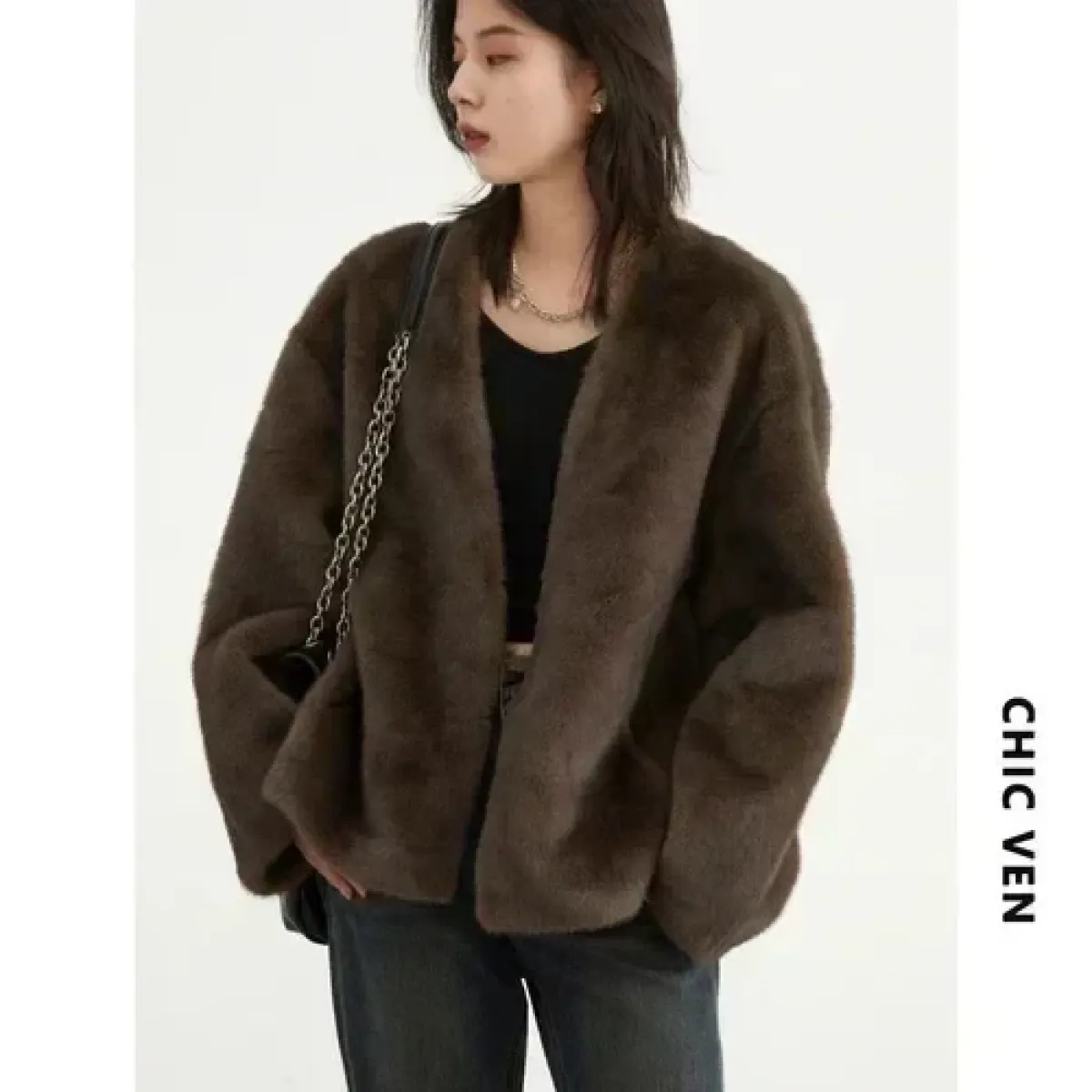 Plush V-Neck Loose Fit Jacket - Image 7