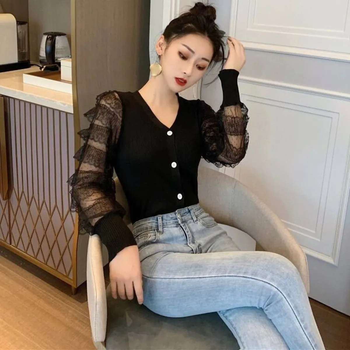 Ruffled Knitted Cardigan - Image 14