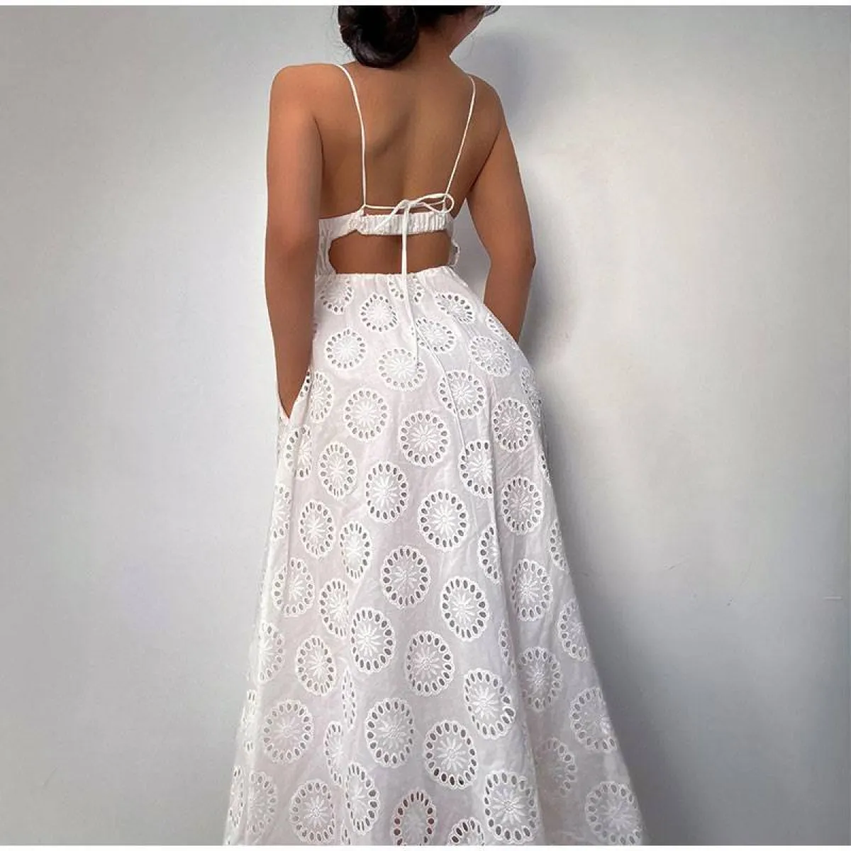 Sexy Backless Lace Dress - Image 12