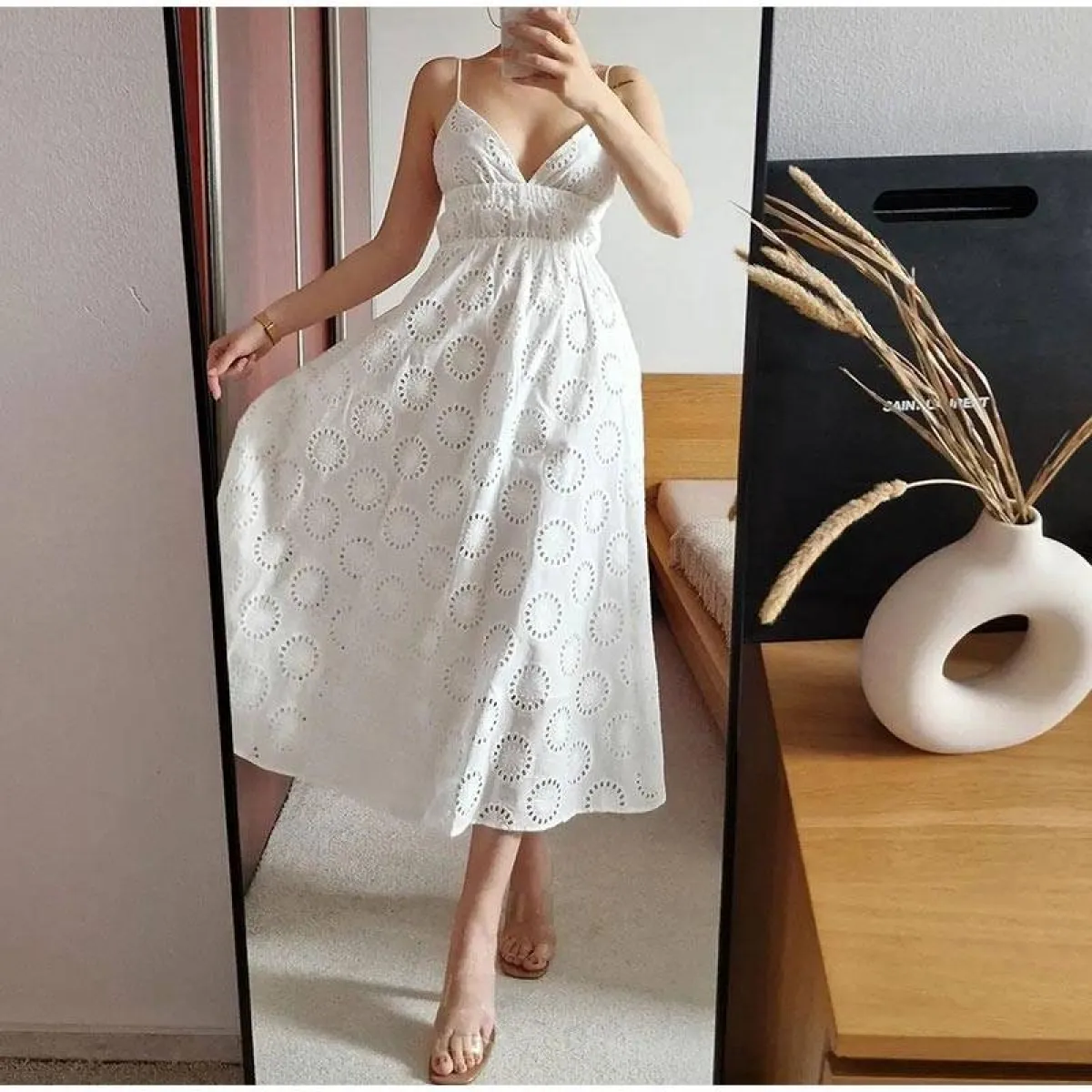 Sexy Backless Lace Dress - Image 13