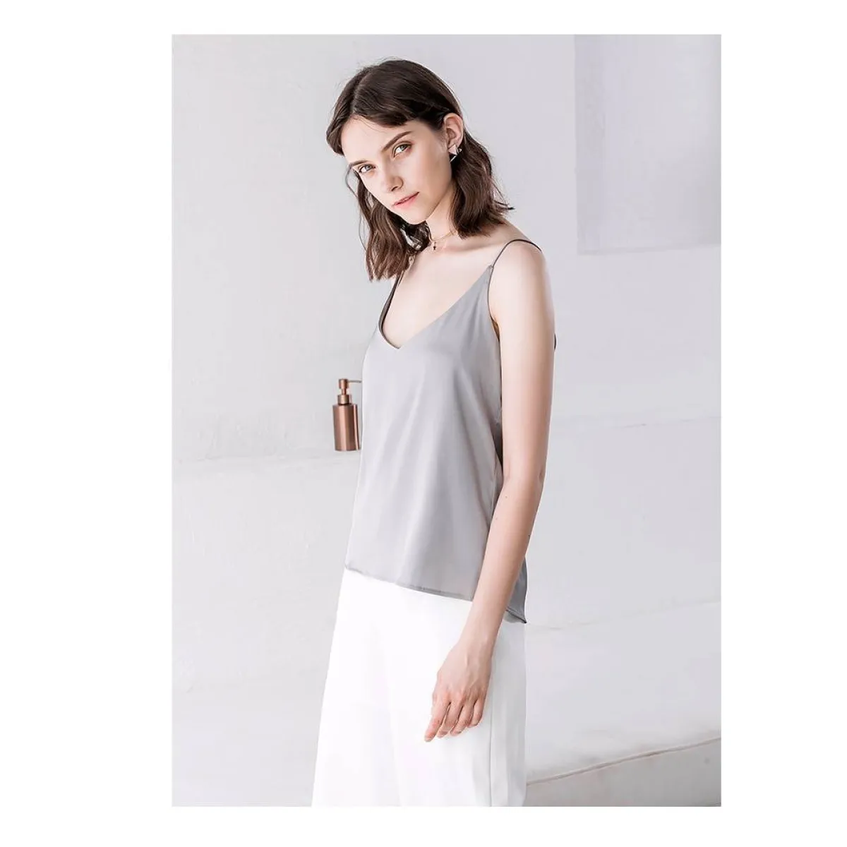Sleeveless V-Neck Tops - Image 15